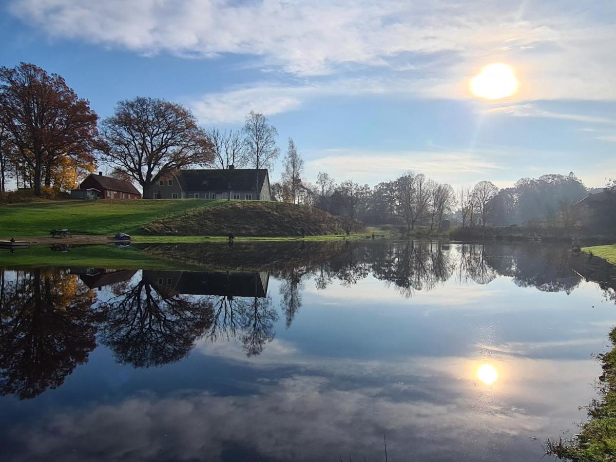 Byskolansvandrarhem Bronnestad ภายนอก รูปภาพ