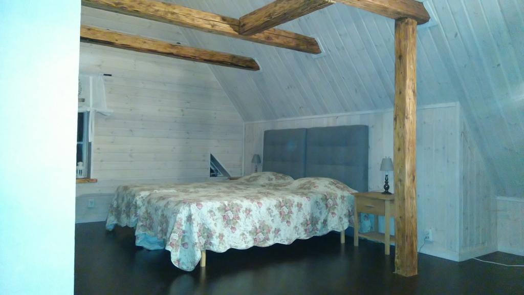 Byskolansvandrarhem Bronnestad ภายนอก รูปภาพ