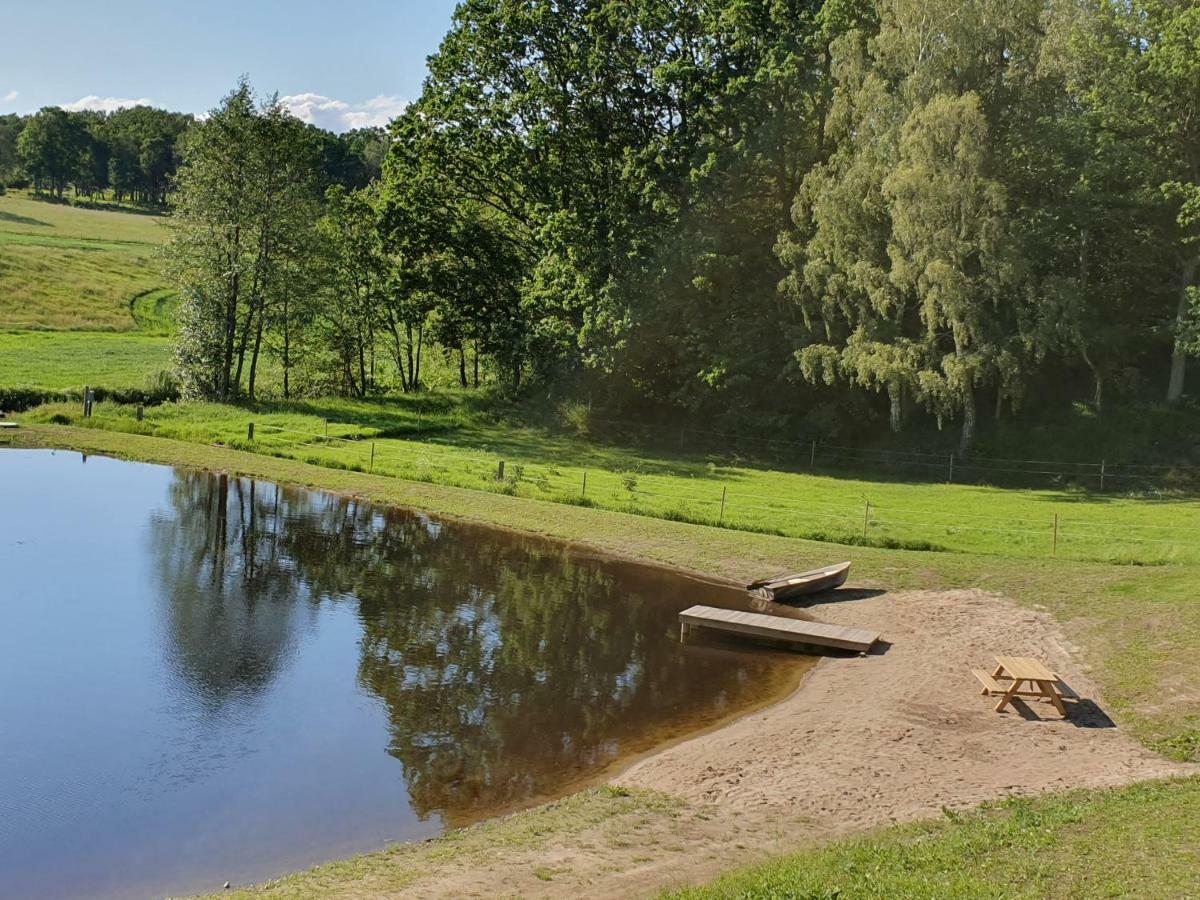 Byskolansvandrarhem Bronnestad ภายนอก รูปภาพ