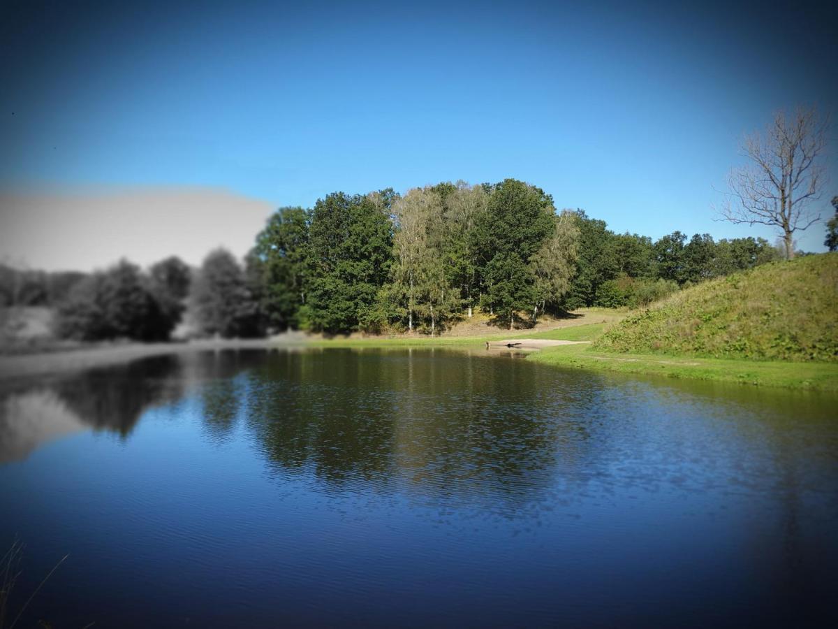 Byskolansvandrarhem Bronnestad ภายนอก รูปภาพ